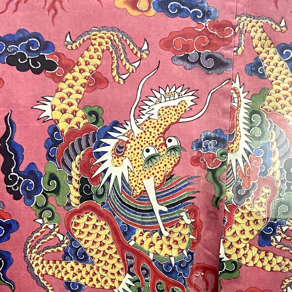 本物の紅型「龍の衣装」をご紹介 — 伝統紅型シャツ｜Shoutarou  